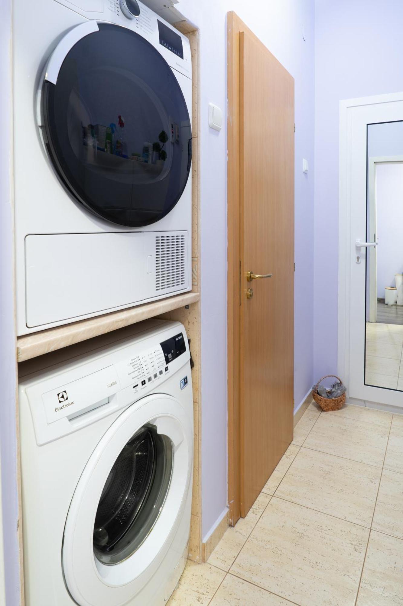 Luxury 2 Bedroom In Апартамент
