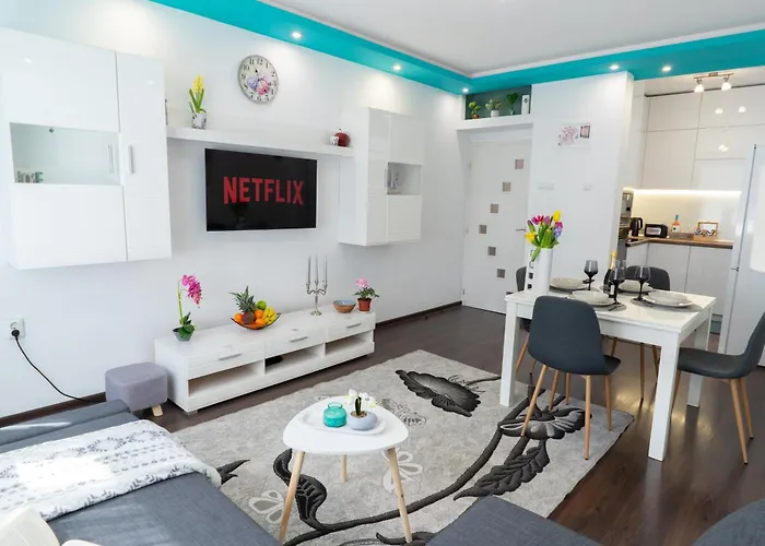 Luxury 2 Bedroom Apartment In Central Varna